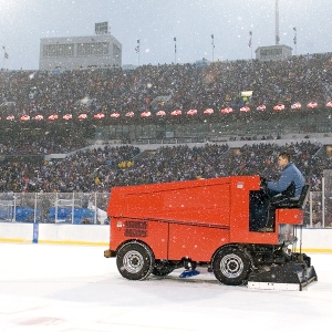 Model 552 at the 2008 Winter Classic