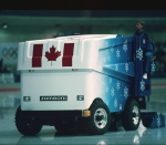 552-canadian-flag-on-ice