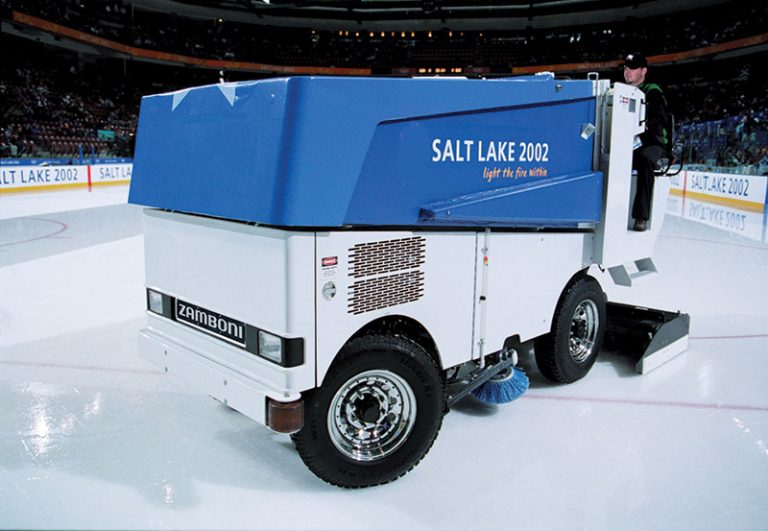 Introduces first production electric machine, Model 550; introduction