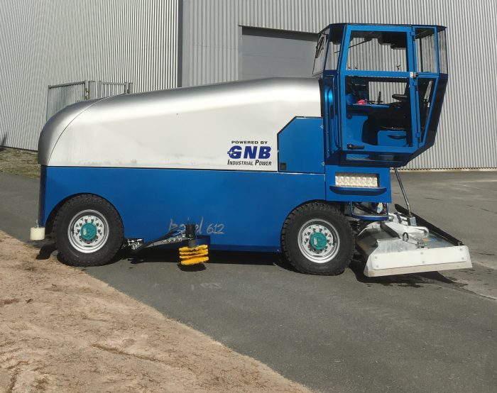 IzobelwithCab_factory RFS Zamboni